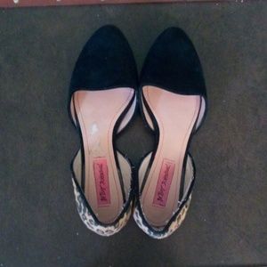 Betsy Johnson flats